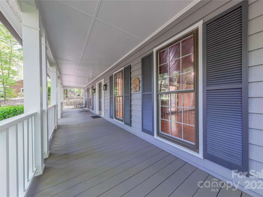 2310 Vestry Place, Charlotte, NC 28270.  MLS# CAR4255030, YatesRealty ID 12112. 