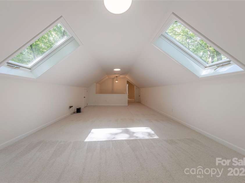 2310 Vestry Place, Charlotte, NC 28270.  MLS# CAR4255030, YatesRealty ID 12112. 