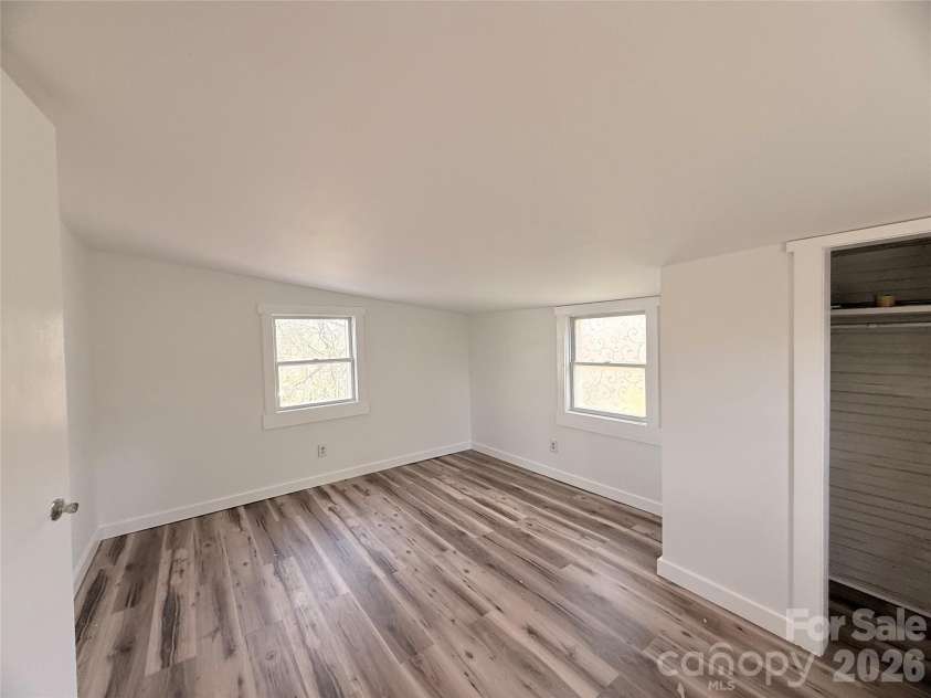 5A Warren Avenue, Asheville, NC 28803.  MLS# CAR4368557, YatesRealty ID 12112. Bedroom has new windows.