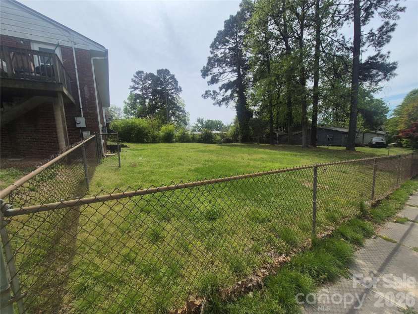 543 Allen Street, Troy, NC 27371.  MLS# CAR4366870, YatesRealty ID 12113. Backyard