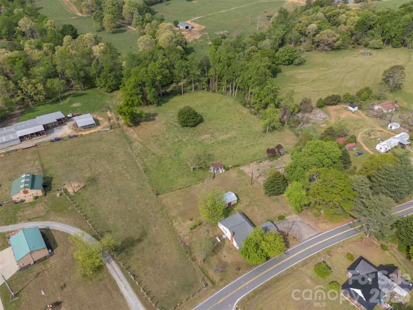 504 Old Henrietta Road, Forest City, NC 28043.  MLS# CAR4369883, YatesRealty ID 12114. 
