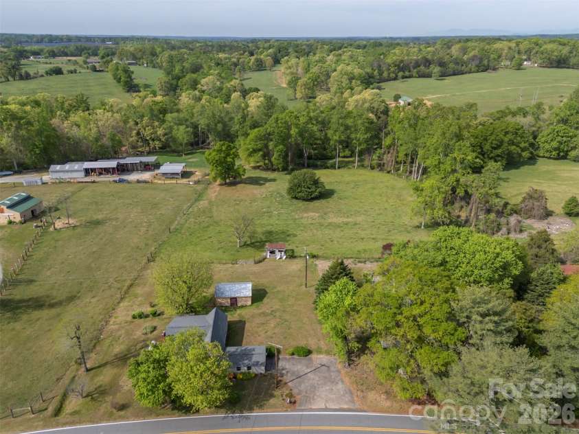 504 Old Henrietta Road, Forest City, NC 28043.  MLS# CAR4369883, YatesRealty ID 12114. 