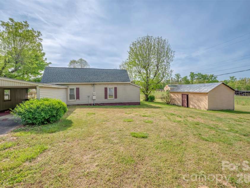 504 Old Henrietta Road, Forest City, NC 28043.  MLS# CAR4369883, YatesRealty ID 12114. 