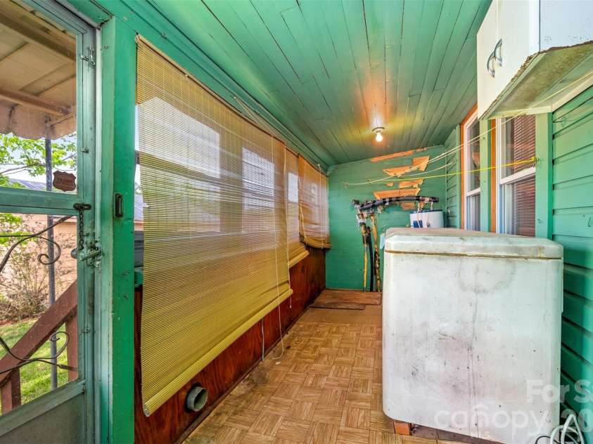 504 Old Henrietta Road, Forest City, NC 28043.  MLS# CAR4369883, YatesRealty ID 12114. 