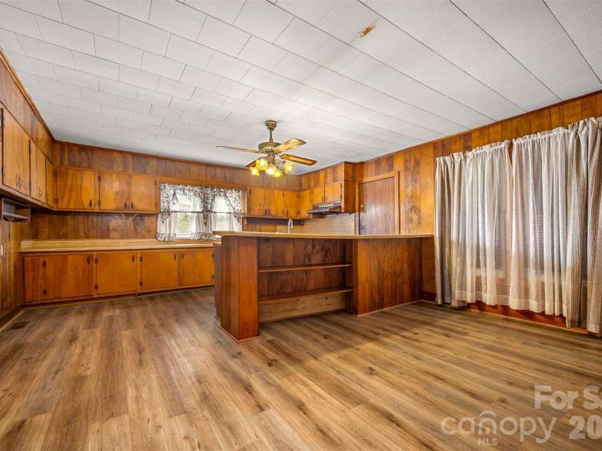 504 Old Henrietta Road, Forest City, NC 28043.  MLS# CAR4369883, YatesRealty ID 12114. 