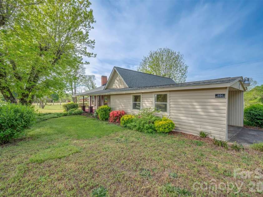 504 Old Henrietta Road, Forest City, NC 28043.  MLS# CAR4369883, YatesRealty ID 12114. 