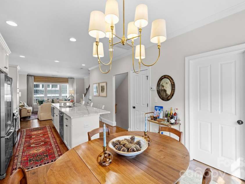 2034 Euclid Avenue, Charlotte, NC 28203.  MLS# CAR4369428, YatesRealty ID 12115. 