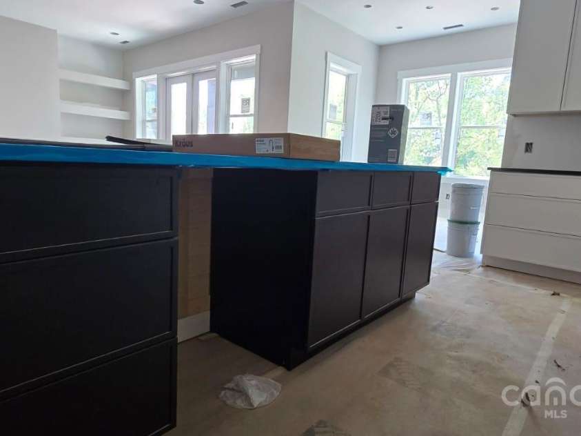 23 George Allen Ridge, Arden, NC 28704.  MLS# CAR4256580, YatesRealty ID 12117. 