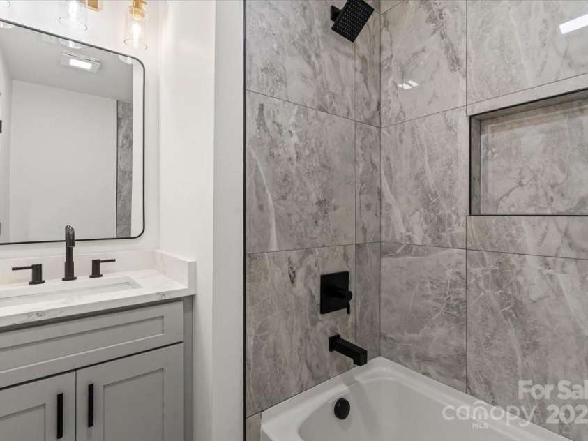 431 Norment Avenue, Gastonia, NC 28052.  MLS# CAR4282704, YatesRealty ID 1212. 