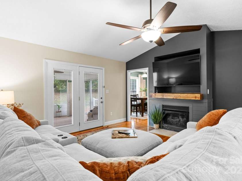 108 White Hall Lane, Hudson, NC 28638.  MLS# CAR4249694, YatesRealty ID 12121. 