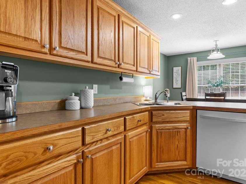 108 White Hall Lane, Hudson, NC 28638.  MLS# CAR4249694, YatesRealty ID 12121. 