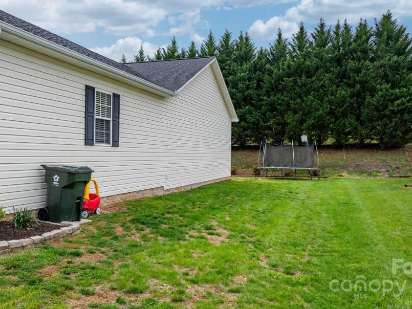 108 White Hall Lane, Hudson, NC 28638.  MLS# CAR4249694, YatesRealty ID 12121. 