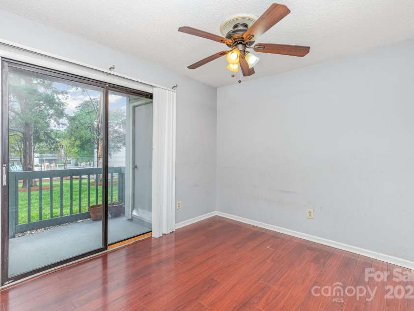 10967 Harrowfield Road, Charlotte, NC 28226.  MLS# CAR4245049, YatesRealty ID 12122. 