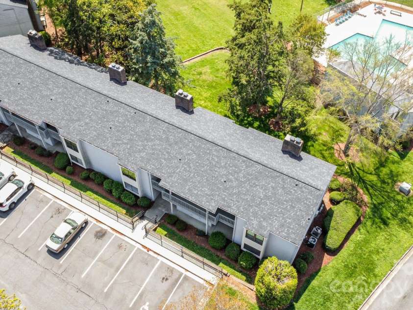 10967 Harrowfield Road, Charlotte, NC 28226.  MLS# CAR4245049, YatesRealty ID 12122. 