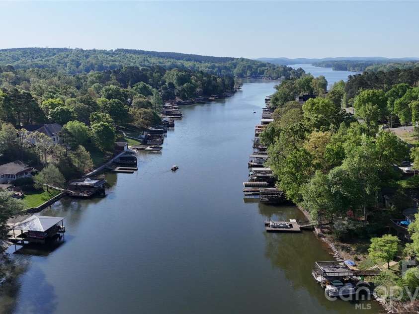 257 Rolling View Drive, New London, NC 28127.  MLS# CAR4370595, YatesRealty ID 12122. 