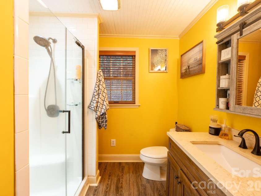 126 Moore Mountain Road, Vilas, NC 28692.  MLS# CAR4370545, YatesRealty ID 12123. 