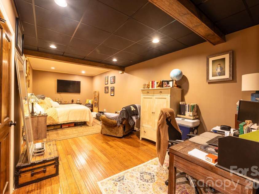 126 Moore Mountain Road, Vilas, NC 28692.  MLS# CAR4370545, YatesRealty ID 12123. 