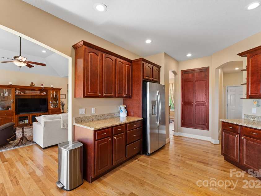 883 Big Raven Lane, Saluda, NC 28773.  MLS# CAR4252562, YatesRealty ID 12123. 
