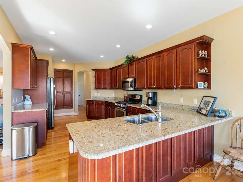 883 Big Raven Lane, Saluda, NC 28773.  MLS# CAR4252562, YatesRealty ID 12123. 