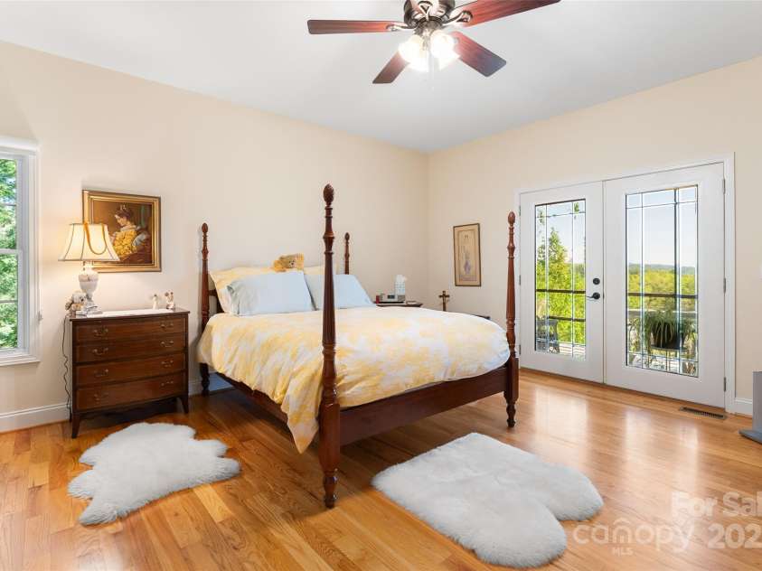 883 Big Raven Lane, Saluda, NC 28773.  MLS# CAR4252562, YatesRealty ID 12123. 