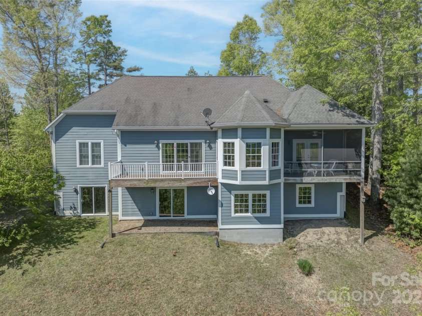 883 Big Raven Lane, Saluda, NC 28773.  MLS# CAR4252562, YatesRealty ID 12123. 