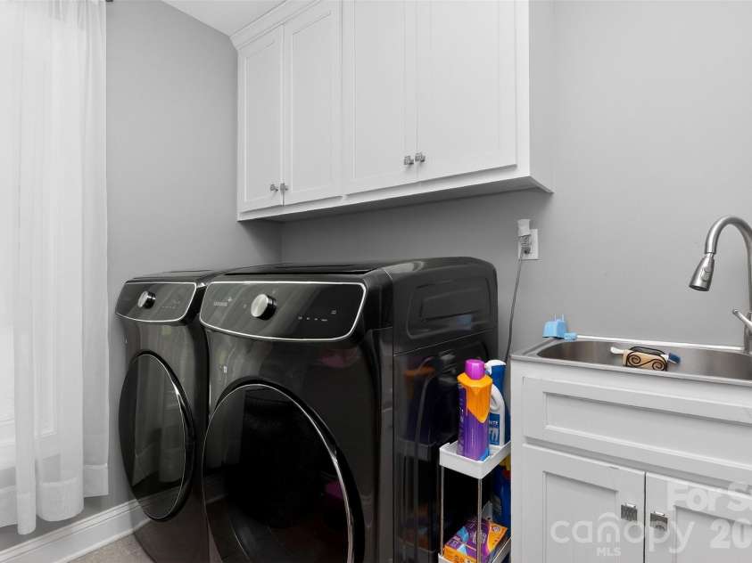 110 Sunset Drive, Locust, NC 28097.  MLS# CAR4370575, YatesRealty ID 12124. 