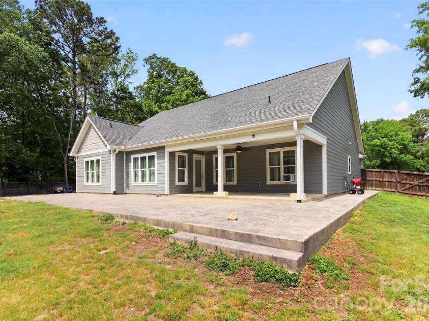 110 Sunset Drive, Locust, NC 28097.  MLS# CAR4370575, YatesRealty ID 12124. 