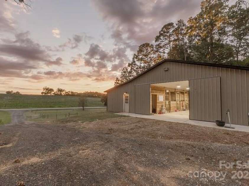 260 Burkhart Road, Lexington, NC 27292.  MLS# CAR4244681, YatesRealty ID 12124. 