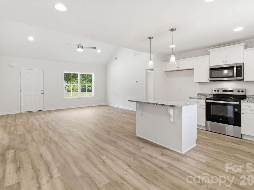 605 Ashford Road, Chester, SC 29706.  MLS# CAR4370665, YatesRealty ID 12126. 