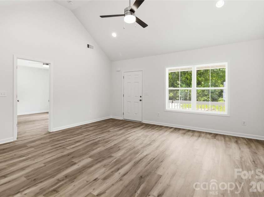 605 Ashford Road, Chester, SC 29706.  MLS# CAR4370665, YatesRealty ID 12126. 