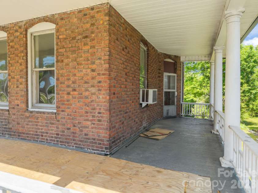 808 Main Street, Salisbury, NC 28144.  MLS# CAR4370640, YatesRealty ID 12127. 