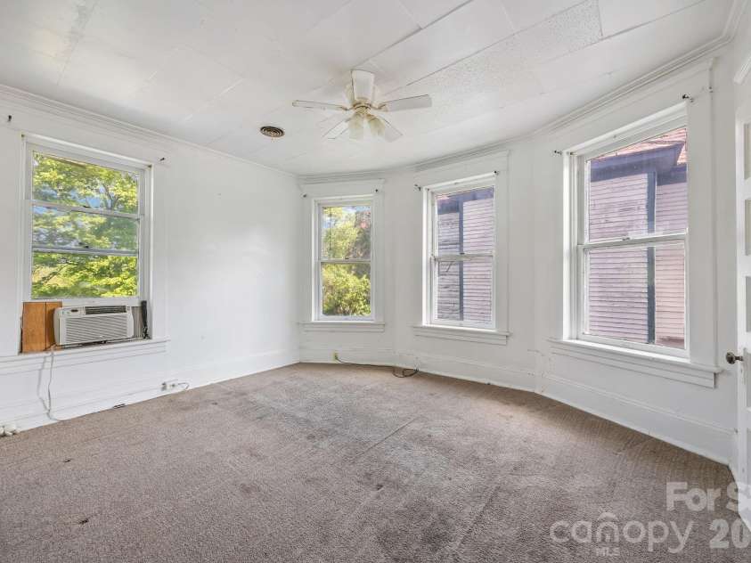 808 Main Street, Salisbury, NC 28144.  MLS# CAR4370640, YatesRealty ID 12127. 