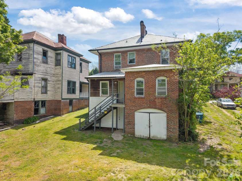 808 Main Street, Salisbury, NC 28144.  MLS# CAR4370640, YatesRealty ID 12127. 