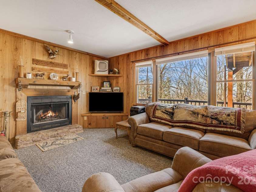 258 Lucas Lane, Mars Hill, NC 28754.  MLS# CAR4211991, YatesRealty ID 1213. 