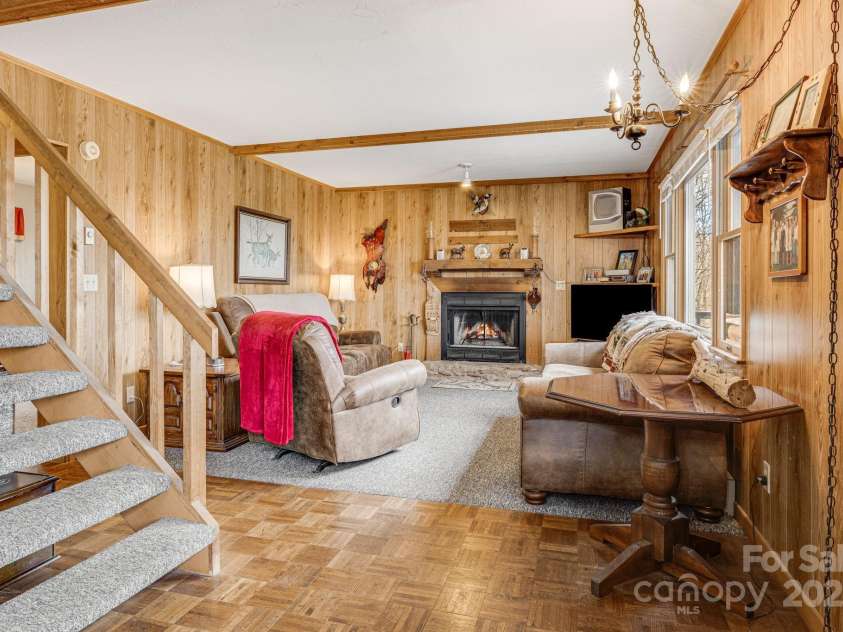 258 Lucas Lane, Mars Hill, NC 28754.  MLS# CAR4211991, YatesRealty ID 1213. 