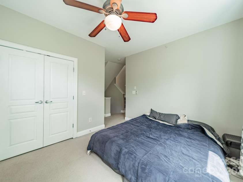 738 Garden District Drive, Charlotte, NC 28202.  MLS# CAR4255634, YatesRealty ID 12131. Bedroom