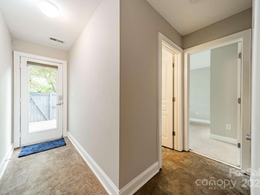 738 Garden District Drive, Charlotte, NC 28202.  MLS# CAR4255634, YatesRealty ID 12131. Exit to lower level patio