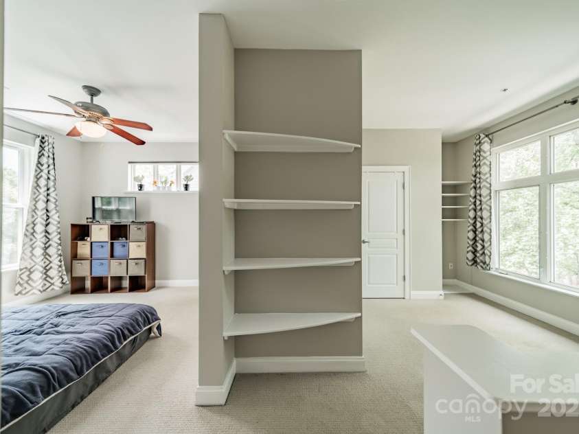 738 Garden District Drive, Charlotte, NC 28202.  MLS# CAR4255634, YatesRealty ID 12131. Upper level bedroom with bonus area / home office space