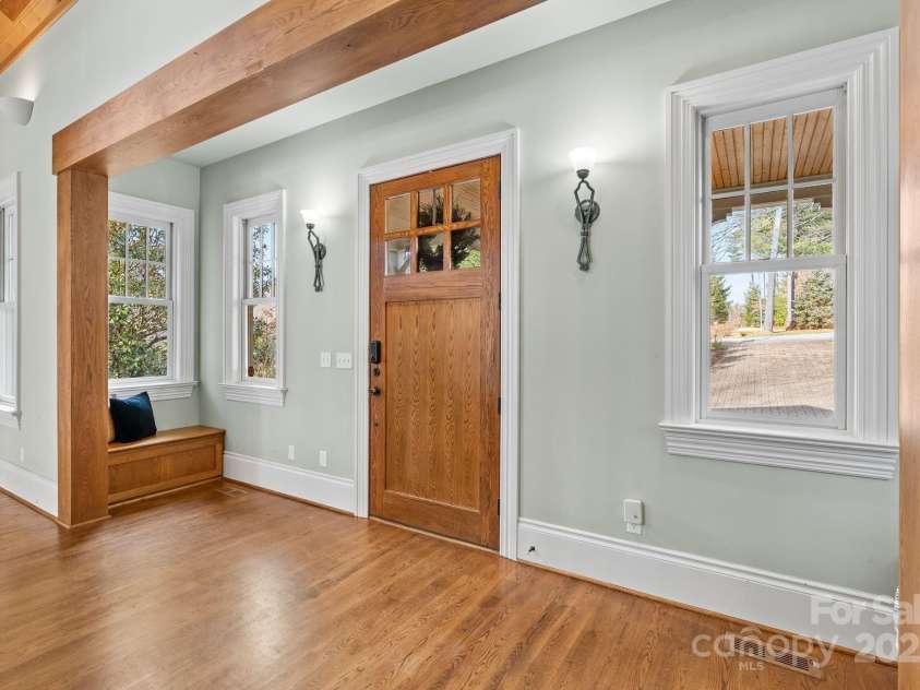 14 Landsdowne Court, Asheville, NC 28803.  MLS# CAR4330052, YatesRealty ID 12132. 