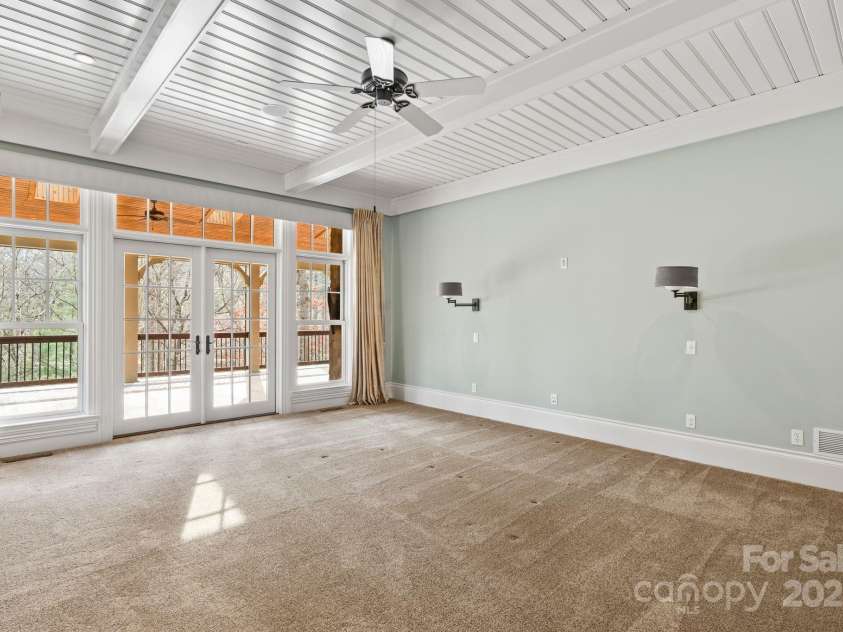 14 Landsdowne Court, Asheville, NC 28803.  MLS# CAR4330052, YatesRealty ID 12132. 