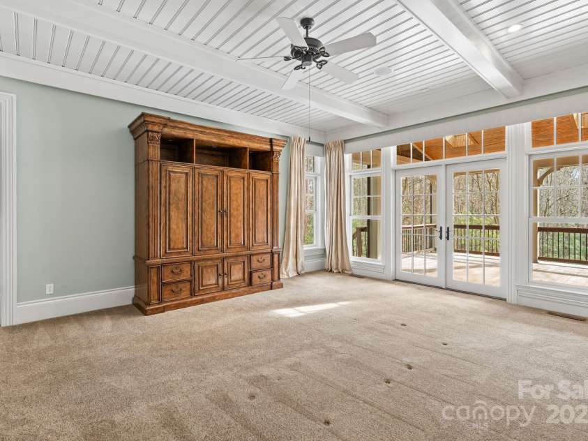 14 Landsdowne Court, Asheville, NC 28803.  MLS# CAR4330052, YatesRealty ID 12132. 