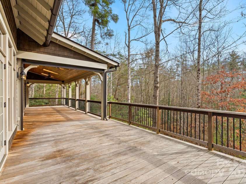 14 Landsdowne Court, Asheville, NC 28803.  MLS# CAR4330052, YatesRealty ID 12132. 