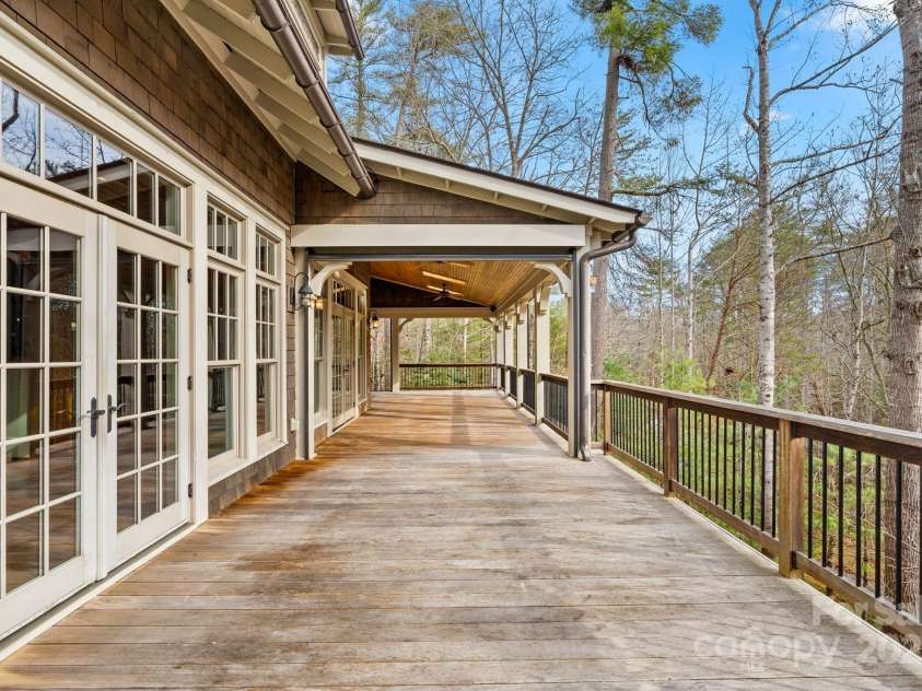 14 Landsdowne Court, Asheville, NC 28803.  MLS# CAR4330052, YatesRealty ID 12132. 