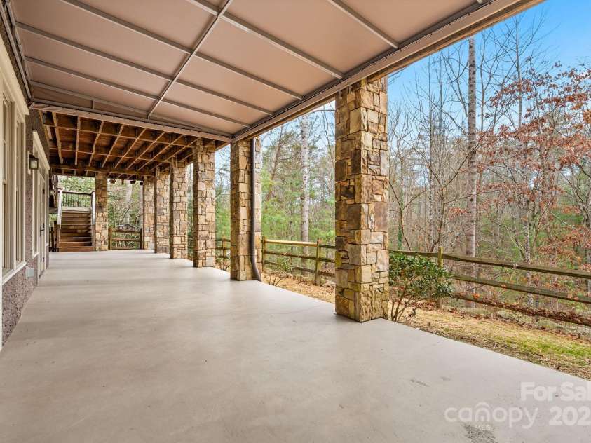 14 Landsdowne Court, Asheville, NC 28803.  MLS# CAR4330052, YatesRealty ID 12132. 