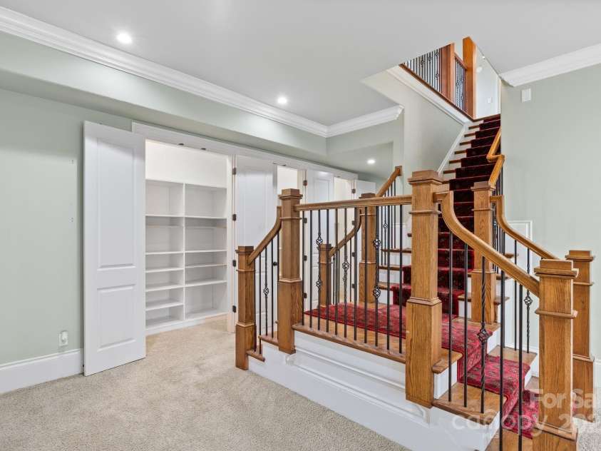 14 Landsdowne Court, Asheville, NC 28803.  MLS# CAR4330052, YatesRealty ID 12132. 
