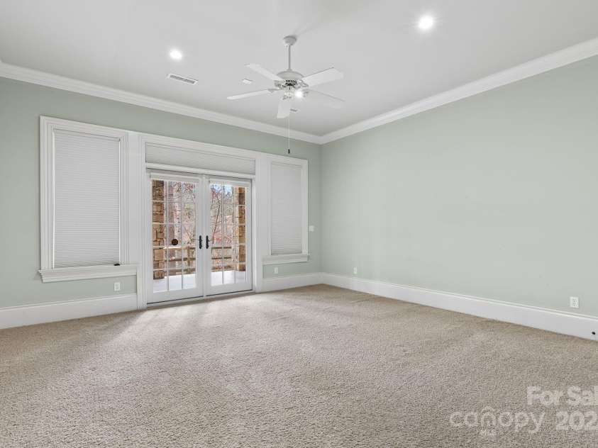14 Landsdowne Court, Asheville, NC 28803.  MLS# CAR4330052, YatesRealty ID 12132. 
