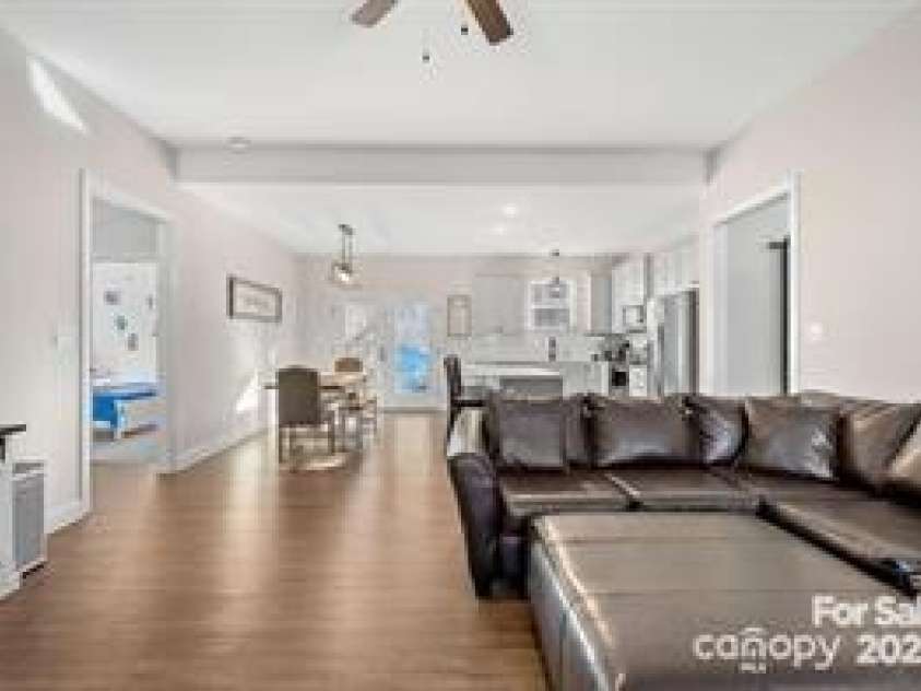 242 Delview Drive, Cherryville, NC 28021.  MLS# CAR4295842, YatesRealty ID 12133. 