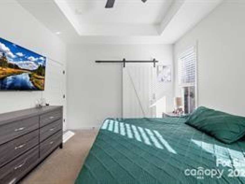 242 Delview Drive, Cherryville, NC 28021.  MLS# CAR4295842, YatesRealty ID 12133. 