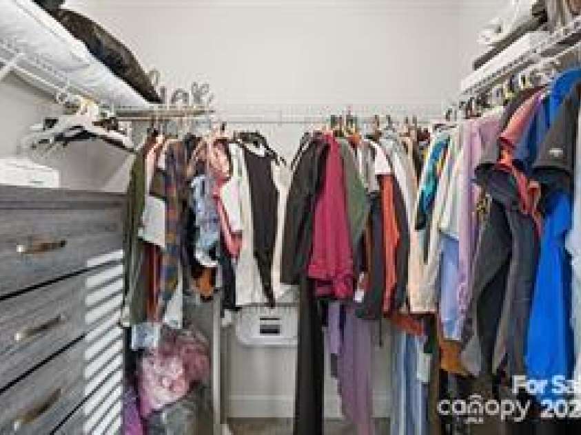 242 Delview Drive, Cherryville, NC 28021.  MLS# CAR4295842, YatesRealty ID 12133. 