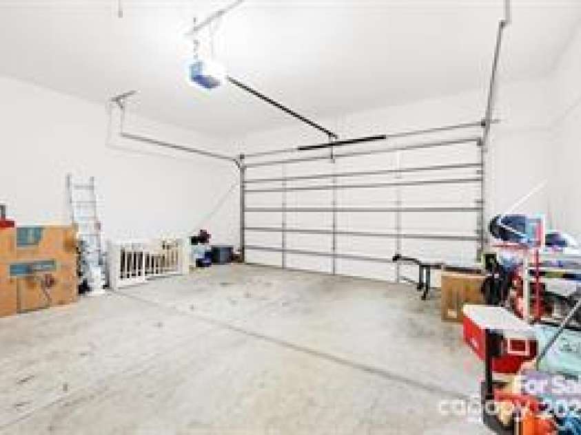 242 Delview Drive, Cherryville, NC 28021.  MLS# CAR4295842, YatesRealty ID 12133. 